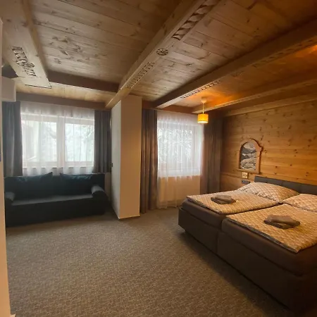 Marina Guest house 2*