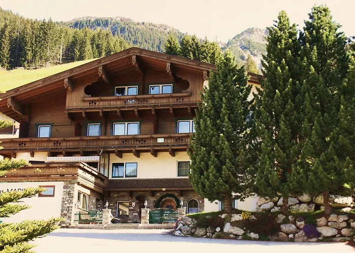 بيت ضيافة Marina 4*