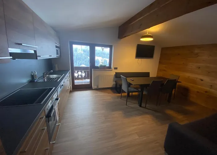 码头膳食公寓 4*