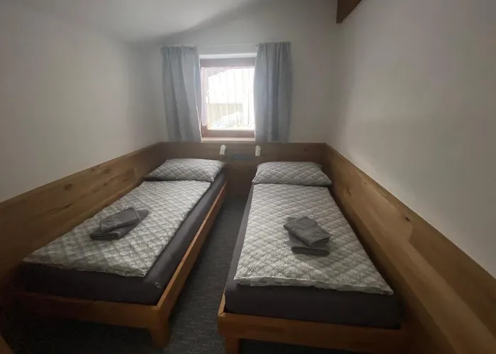 招待所 码头膳食公寓 4*