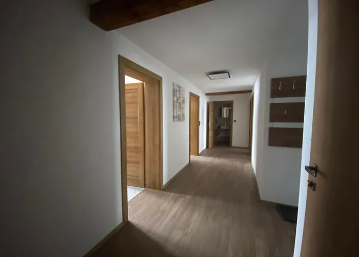 码头膳食公寓 图克斯